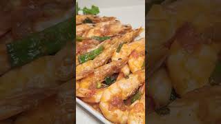 Shrimps in Wine &amp; Tomatoes /  Recipe at the Description  #recipes #prawns #yummy #short