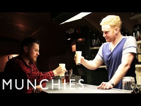 How to Make a Ramos Gin Fizz