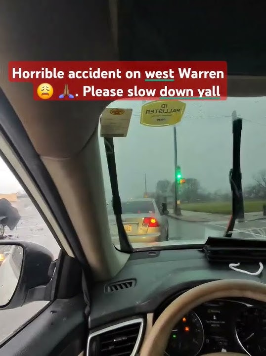 Horrible accident on west Warren 😩 🙏🏾. Please slow down#carlcarltonthe2nd #fox2detroit #caraccidents