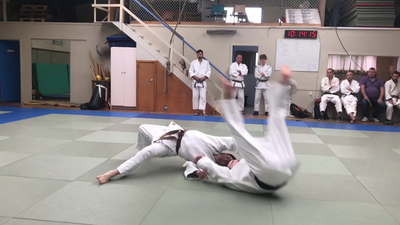 Robs' Nage-no-kata JUDO 1dan     with Examiner BILL VINCENT Sensei corrections.