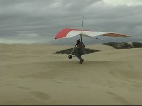 Hang Gliding Basics for Beginners : Tips for a Landing Approach in Hang Gliding