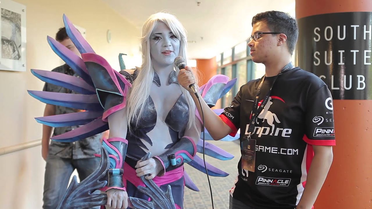 Vengeful Spirit cosplay Dota 2