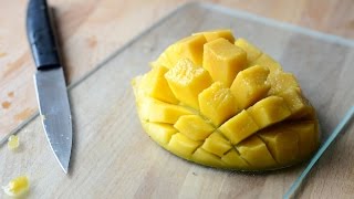 Jak obrać i jeść mango