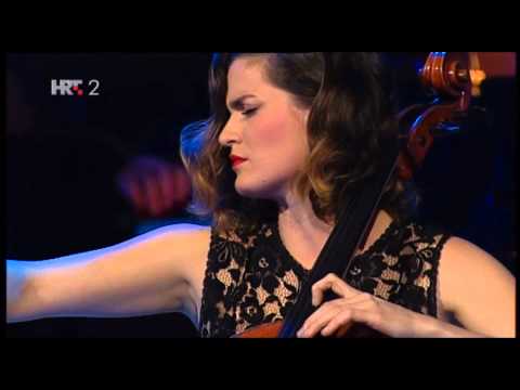 CHANT DU MENESTRAL - MONIKA LESKOVAR - VIP HNK CHRISTMAS CONCERT 2013