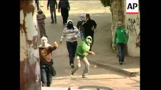 Palestinians Clash With Israeli Police In East Jerusalem