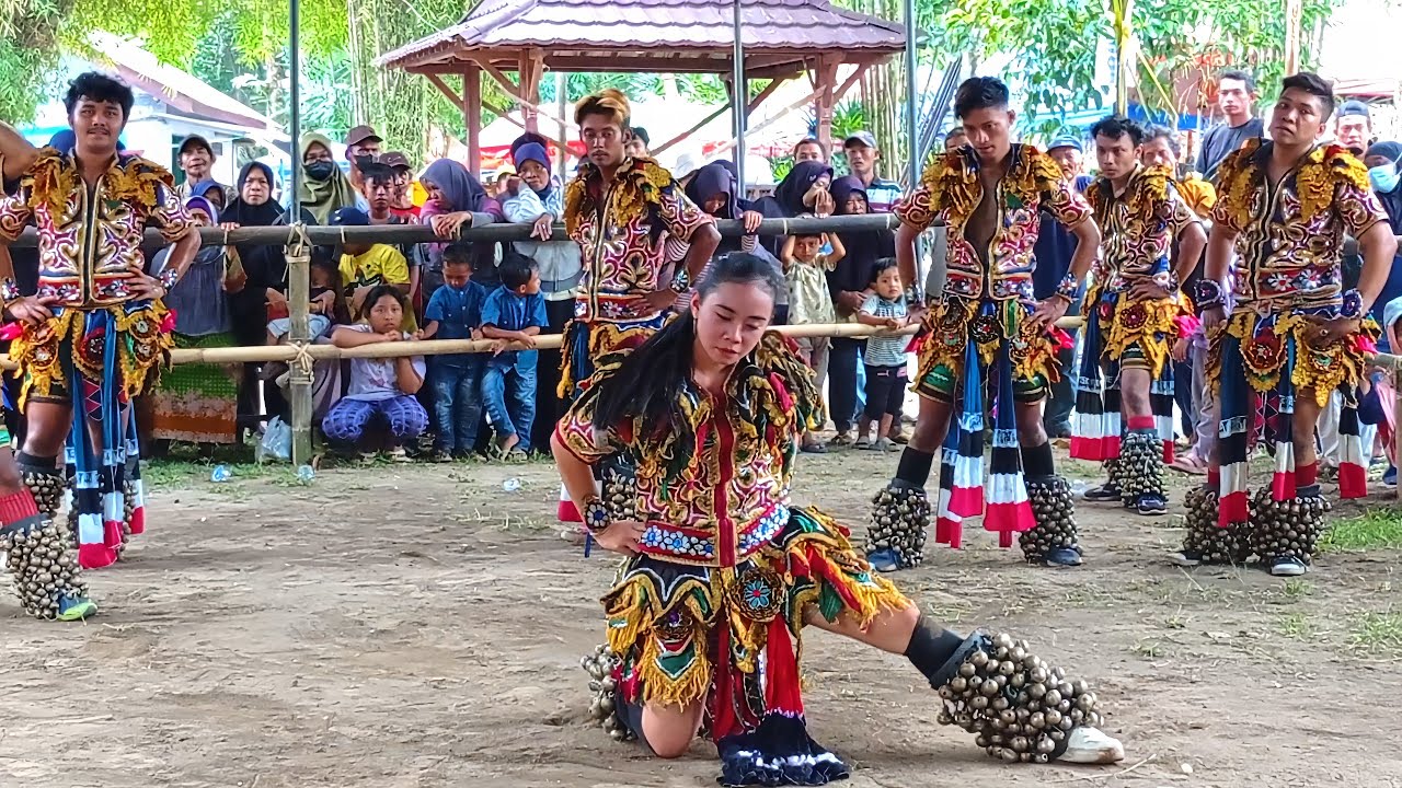 ‼️JADI PUSAT PERHATIAN‼️ AKSI RAMPAK GEDRUK CANTIK‼️