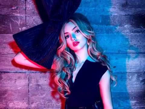 Peyton List...is she sexy or not? the choice is yours - YouTube