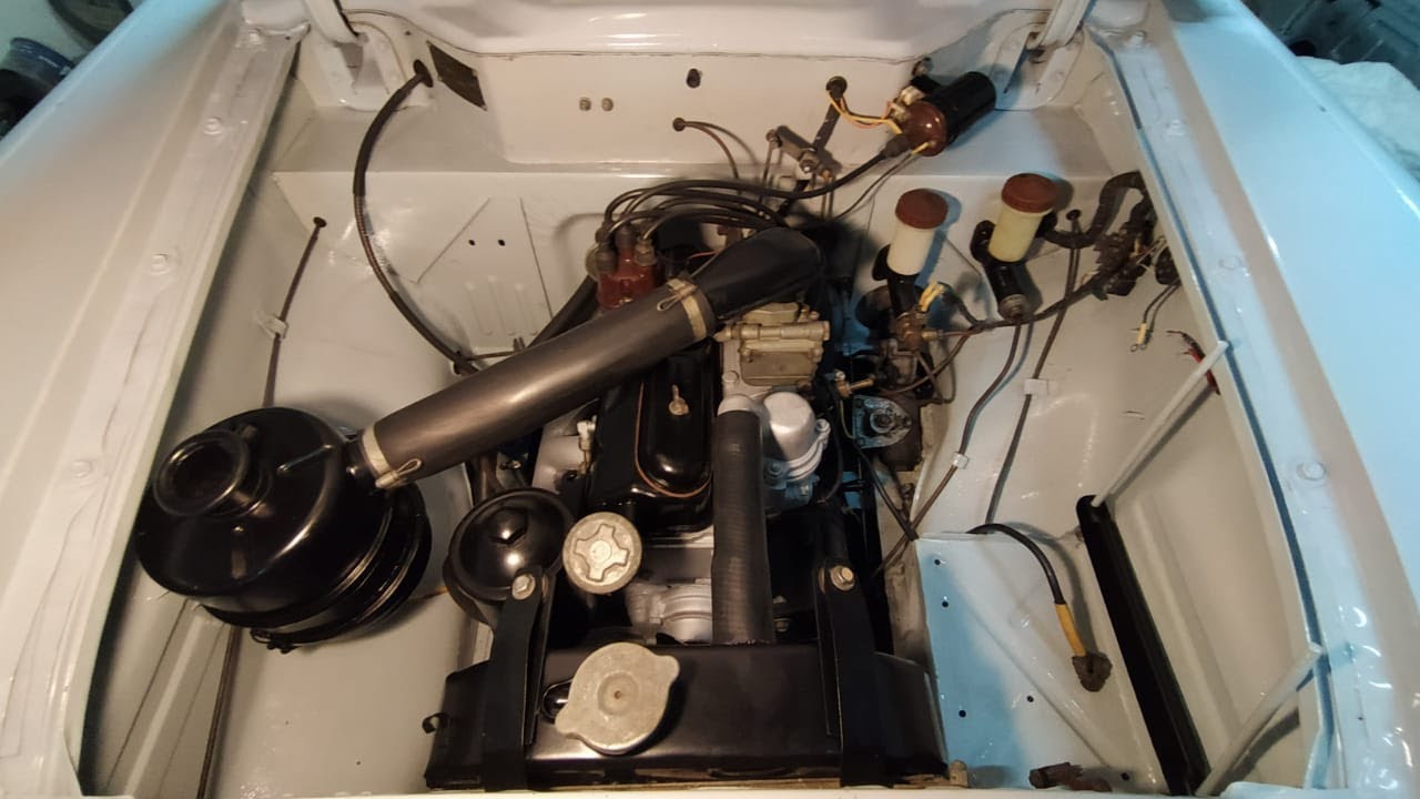 Реставрация Москвича-403ИЭ. Навожу красоту под капотом. Часть 2. - YouTube