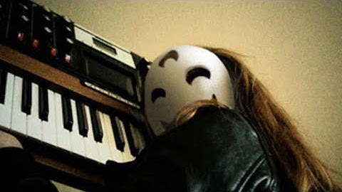 Rocket Wife - Tara Busch (Galactaron Remix)