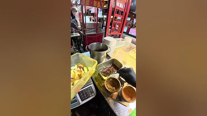 Mainland Chinese street snacks live broadcast