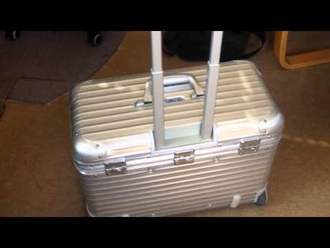 rimowa topas pilot multiwheel