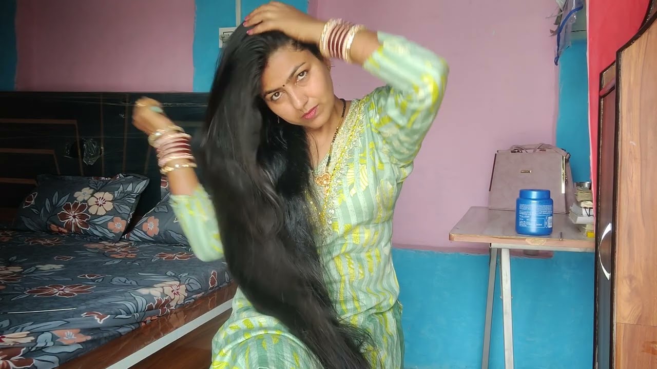 Beautiful😍✨❤silky long hair combing and detangling video/longhair play/ninichopra/YouTube/haircare