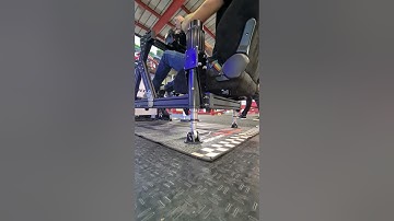 motion simulator in action at 50%   #racing #simracing