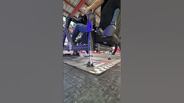 motion simulator in action at 50%   #racing #simracing