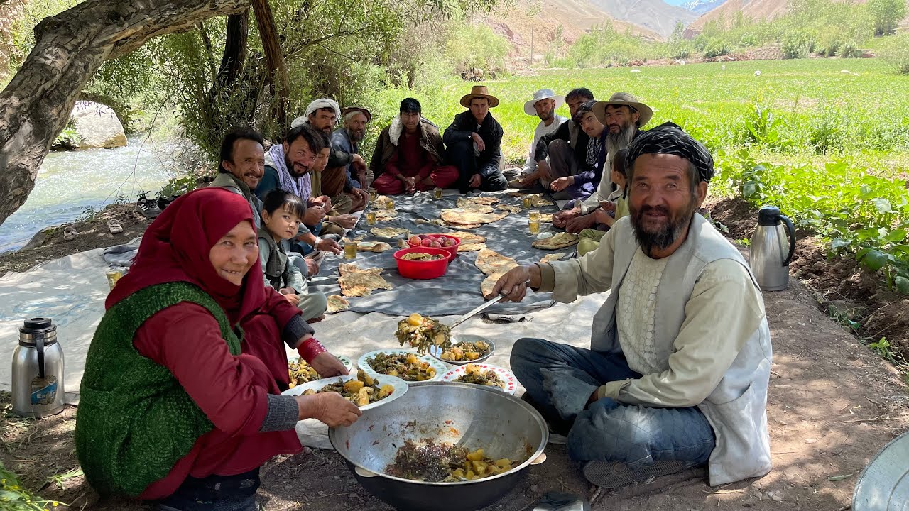 The best #cooking in village | farmers daily life in village | Afghanistan daily life