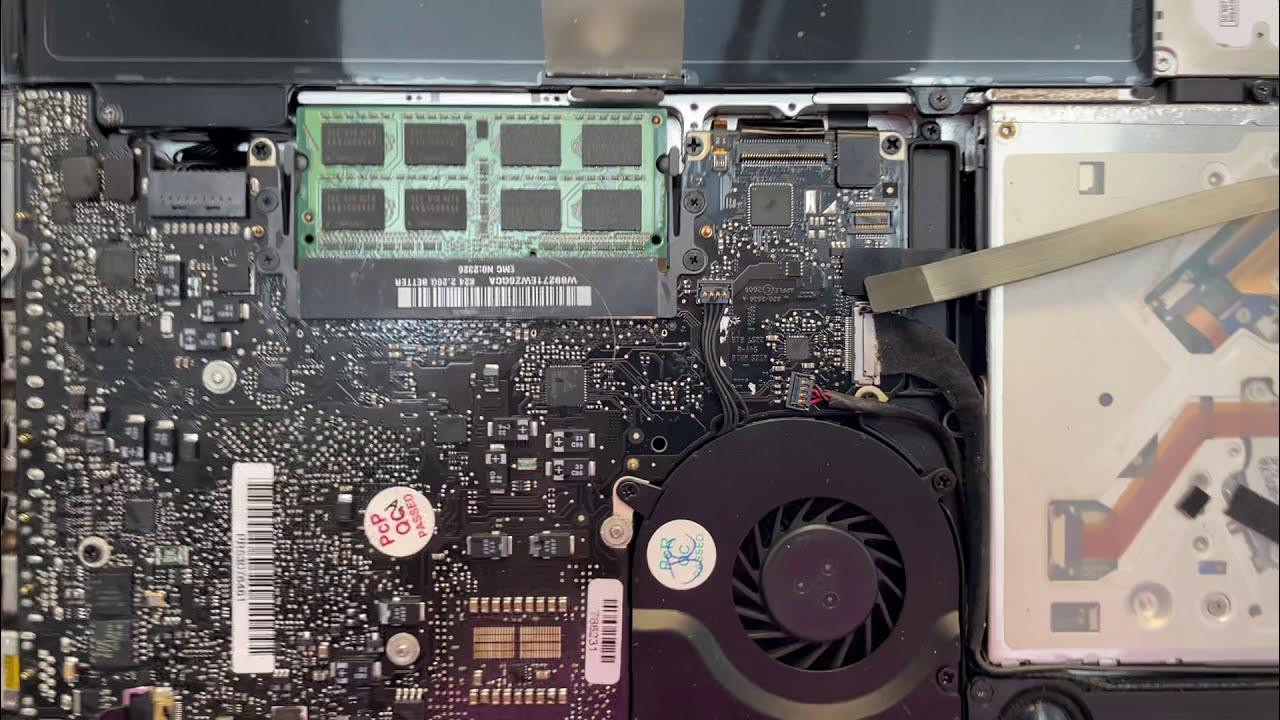 MacBook Pro Shuts off while booting CAUSE and SOLUTION YouTube