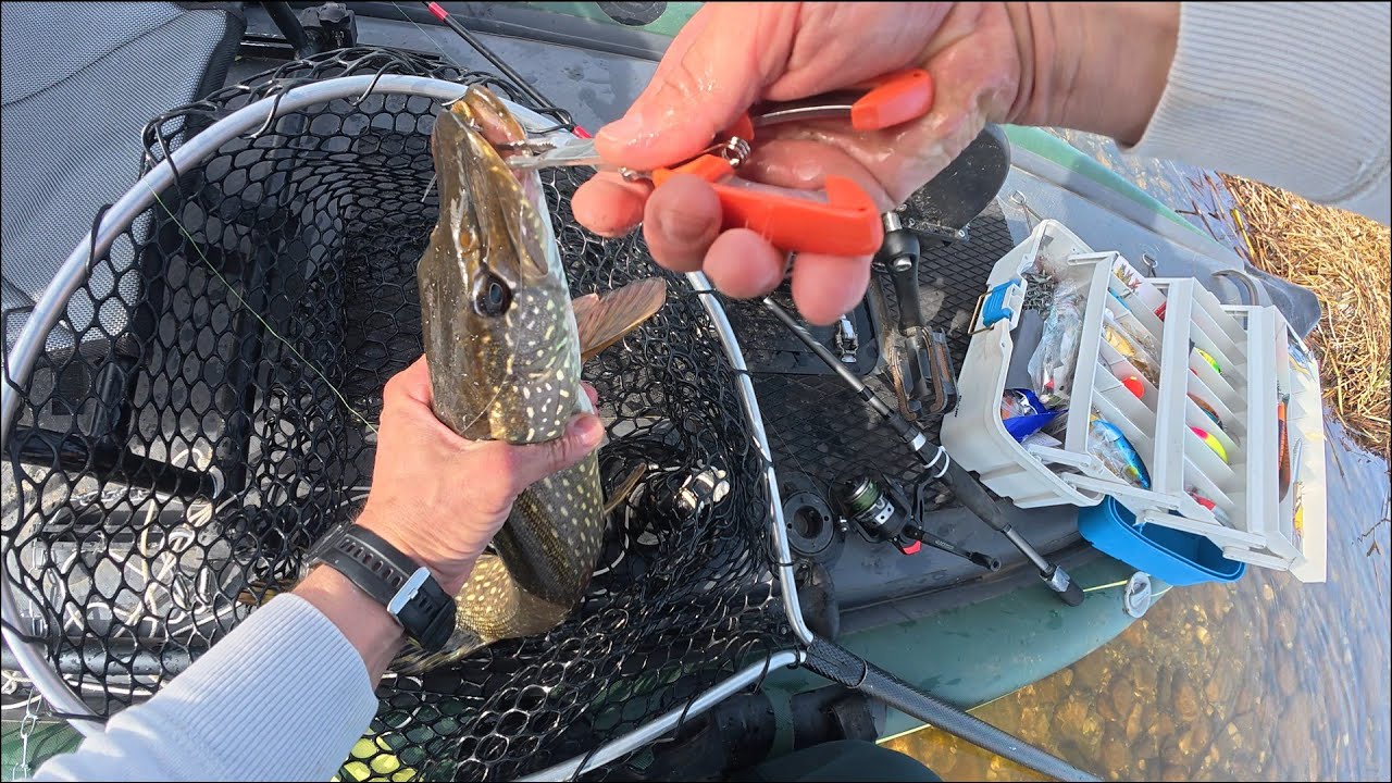#1 Канадська рибалка на щуку на озері Шелл/Canadian Pike (Jackfish) – Shell Lake - Saskatchewan