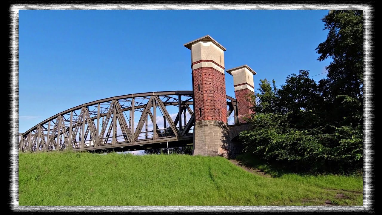 Die Elbebrücke bei Barby - Baudenkmal