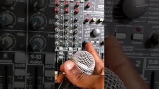(Anolog mixer mic delay)  Michael delay in the anolog mixer...