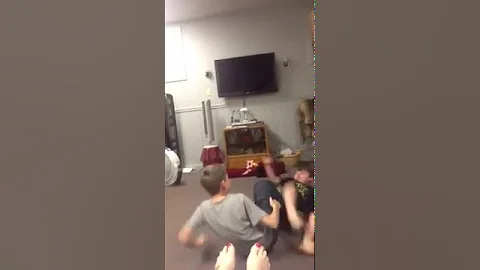 Crazy kid dance