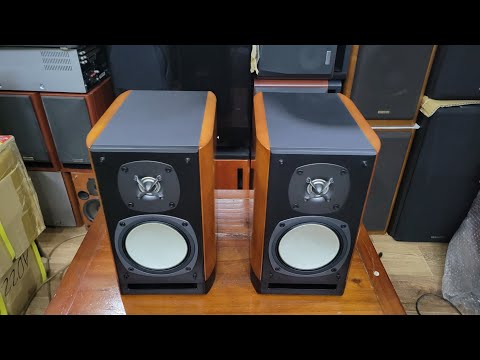 99% beautiful. Onkyo D 212 EX speaker, best bass, first 2 series