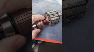 Un mini generator de 350W in regim continuu de tensiune.