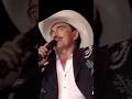 Yo soy #Afortunado de comenzar este año junto al #ReyDelJaripeo!