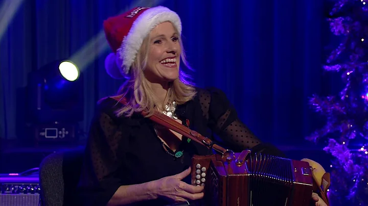 Mundy and Sharon Shannon - Galway Girl | The Late Late Show | RT One