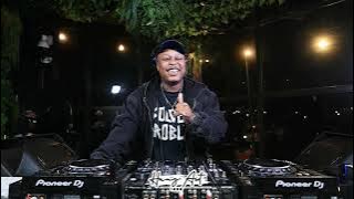 Shaun 101 at the hangawt 14 july 2025