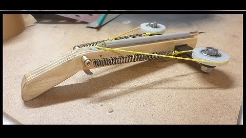 Fabriquer une petite arbalète à poulies