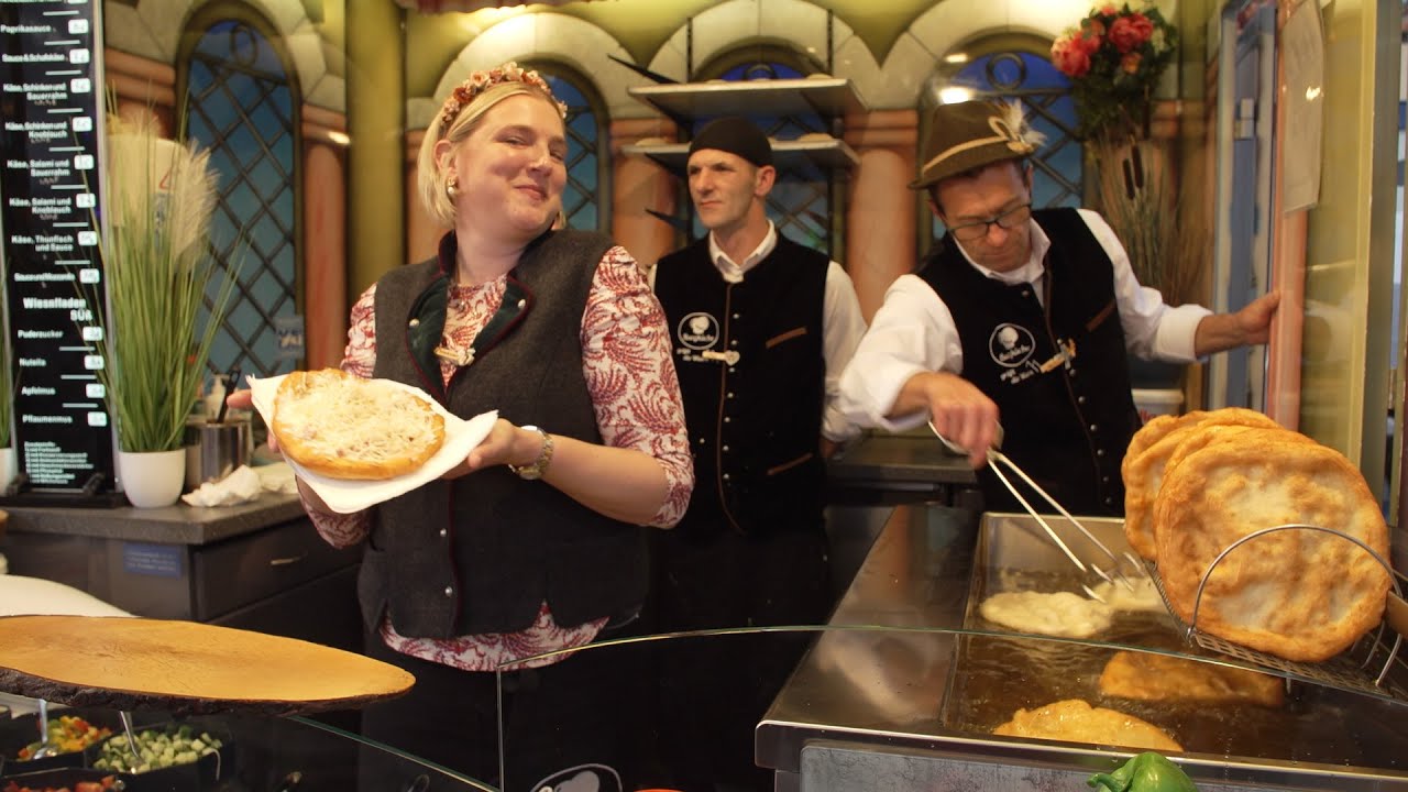 Schausteller 2022 - Burgküche "Wiesn Fladen"