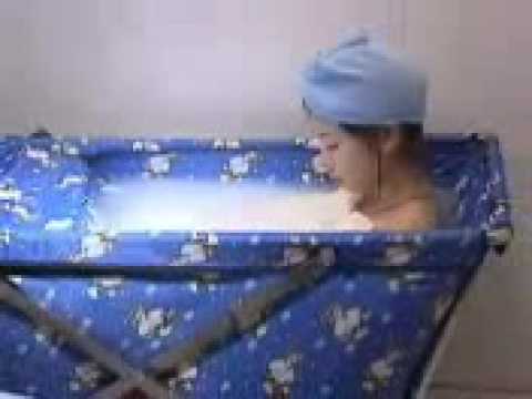 Folding bathtub - YouTube