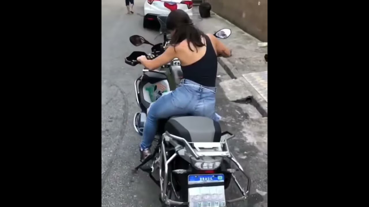 MAIS REPEIRO COM AS BAIXINHA