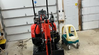 Picking up my new Chinese mini excavator, and working on it.