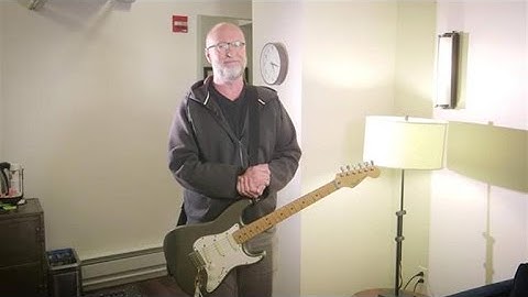 Bob Mould Will Teach You Guitar