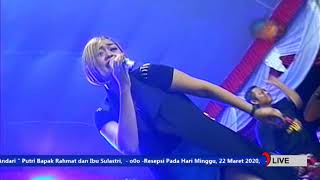 Download Lagu Bisone Mung Nyawang voc. Iis Download Lagu Bisone Mung Nyawang voc. Iis