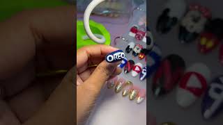 Oreo nails khalo guys :) 😋🍪🥖 #nailart #design