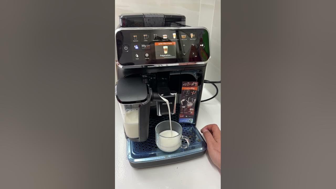 Philips 5400 caffe machine Latte Macchiato 
