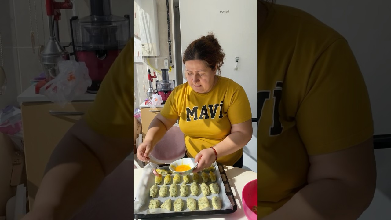Pasta börek sevenler burda mı #izle #keşfet #yemektarifi #shortsvideo #pratiktarifler #lezzet #food Pasta börek sevenler burda mı #izle #keşfet #yemektarifi #shortsvideo #pratiktarifler #lezzet #food