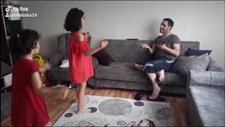 Adamın Dibisin Babaa