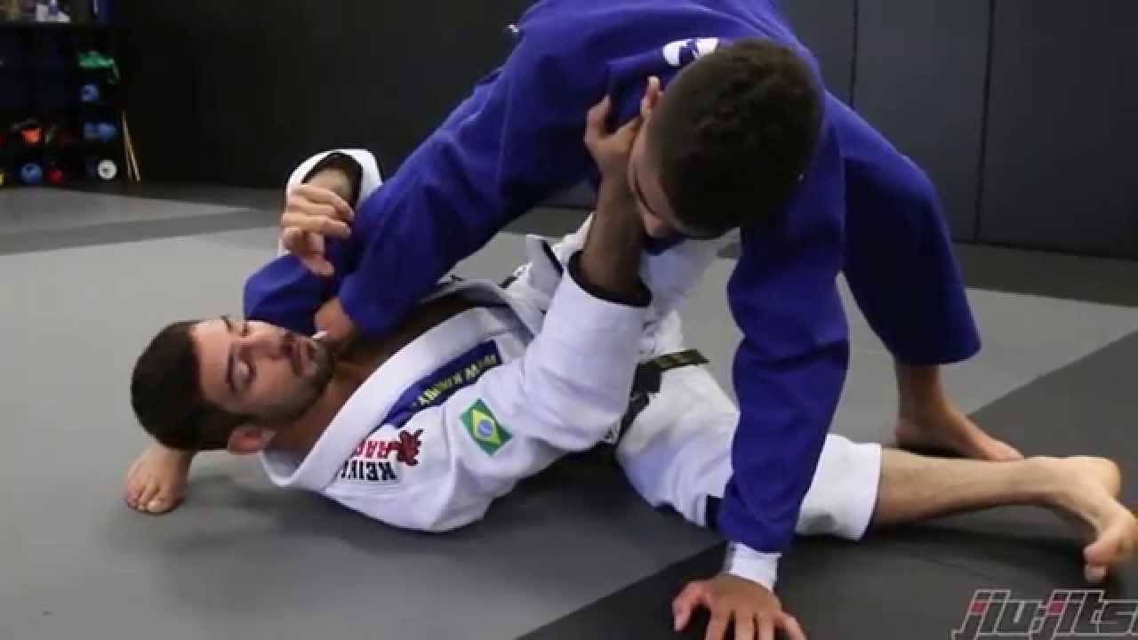 Lucas Lepri, Hip Switch Sweep to Armbar: Jiu-Jitsu Magazine, Issue