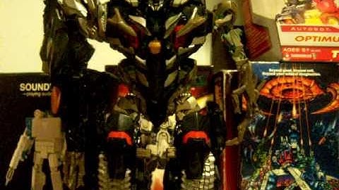 ROTF Shadow Command Megatron