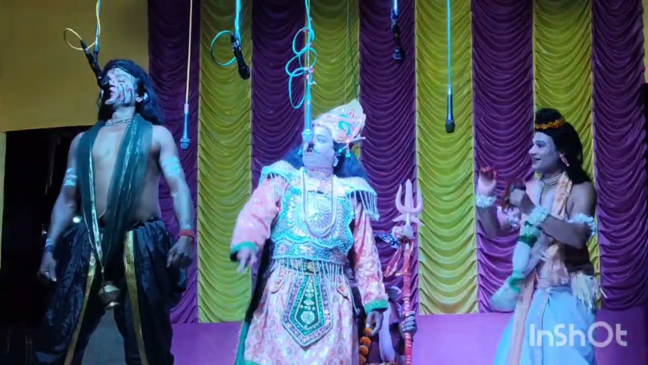 শিব ঠাকুরের নাট্য মঞ্চে শিব ঠাকুরের নাটক