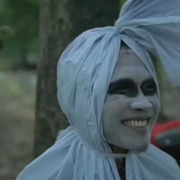penak gendeng wes ra resiko.. pocong edan #storywa #wes_ajur #jawatimur