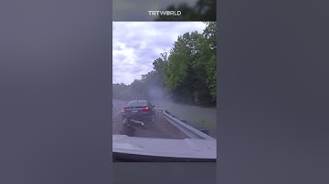 Police officer barely escapes high-speed car crash