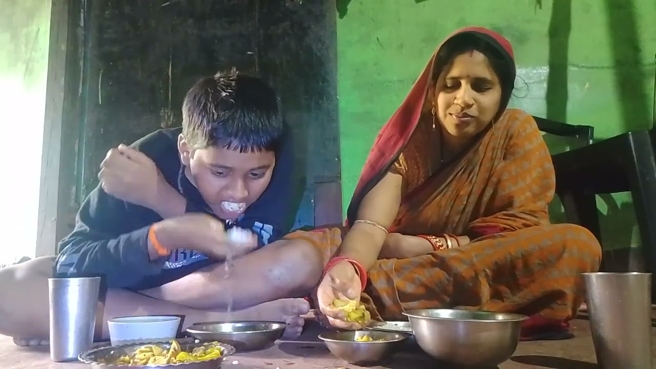 Mother versus son eating challenge