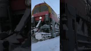 2ТЭ10М-0383 со снегоуборочным поездом на станции Высокая Гора ГЖД by @stasich116