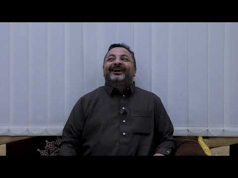 الحاوري يقلد احمد حجر ويشرح واقع ناشطي صنعاء