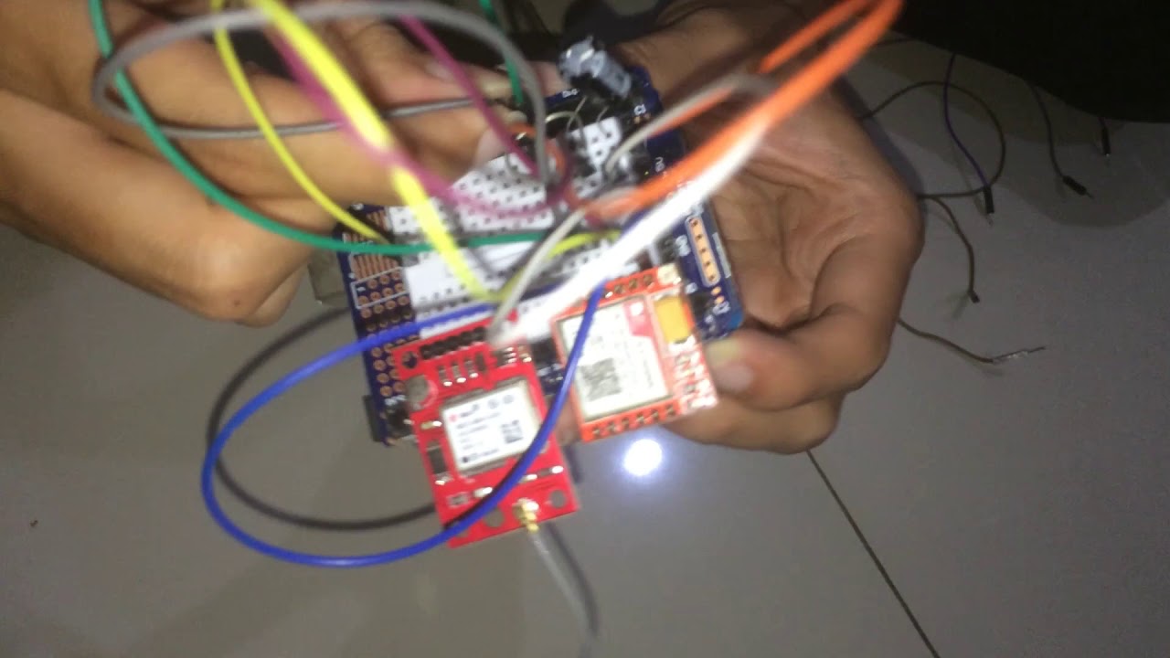 How to Make GPS Tracker With Arduino - YouTube