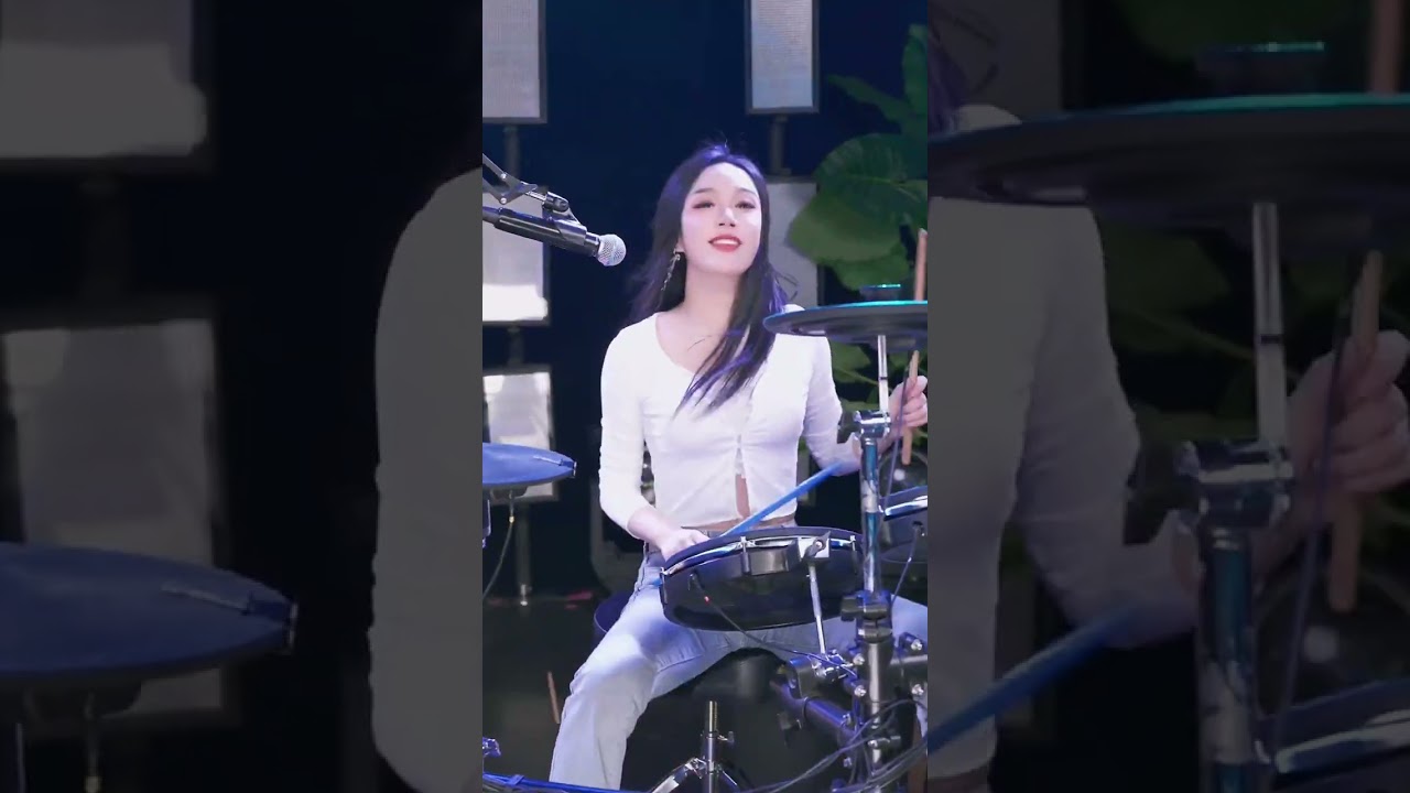 青春律动闪耀，架子鼓演奏激发梦想！